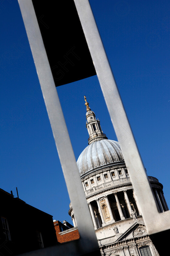 St.Pauls Cathedral 004 
 Keywords: St.Pauls Cathedral, London, City, Architecture, Church