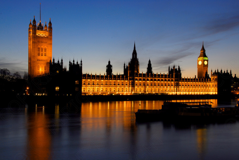 Parliament 02 
 Houses of Parliament 
 Keywords: london, houses of parliament, night shot, thames, london, big ben