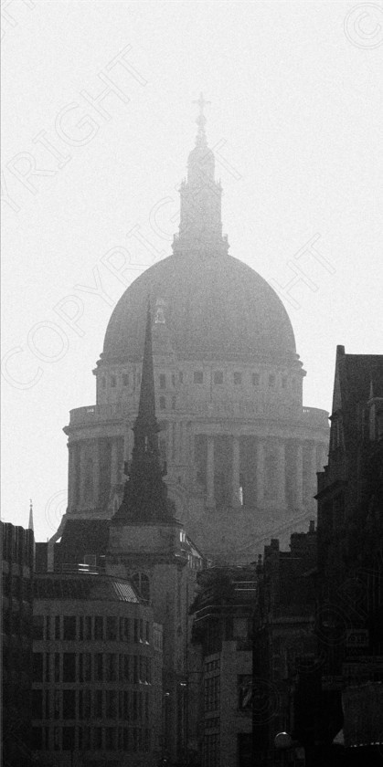 StPauls Sunrise 
 Keywords: church, historic, london, st.pauls, thames