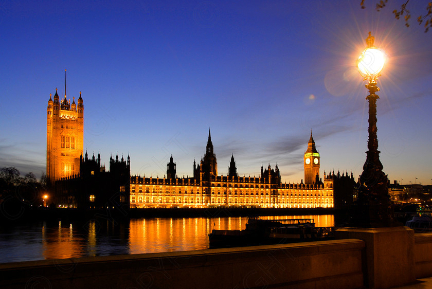 Parliament 01 
 Houses of Parliament 
 Keywords: london, houses of parliament, night shot, thames, london, big ben