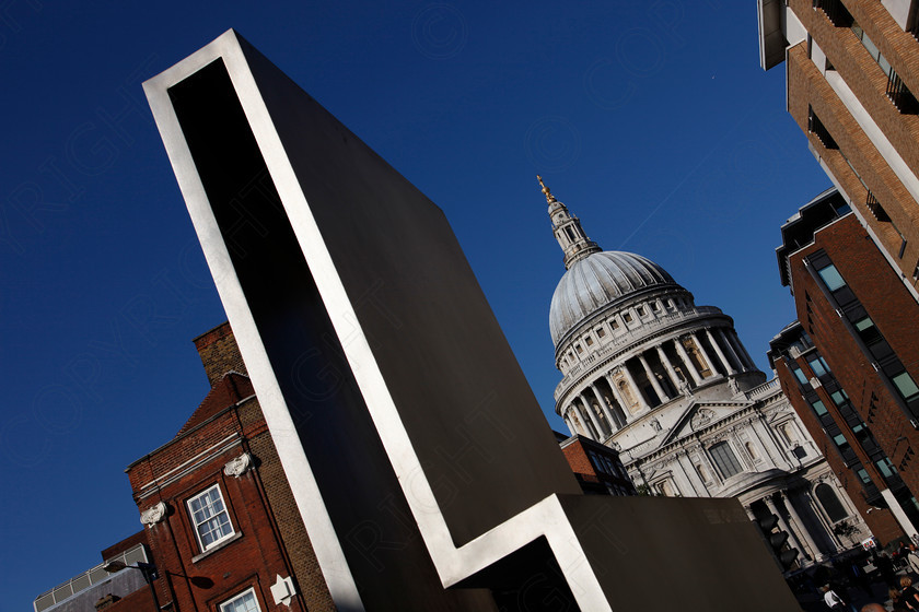 St.Pauls Cathedral 005 
 Keywords: St.Pauls Cathedral, London, City, Architecture, Church